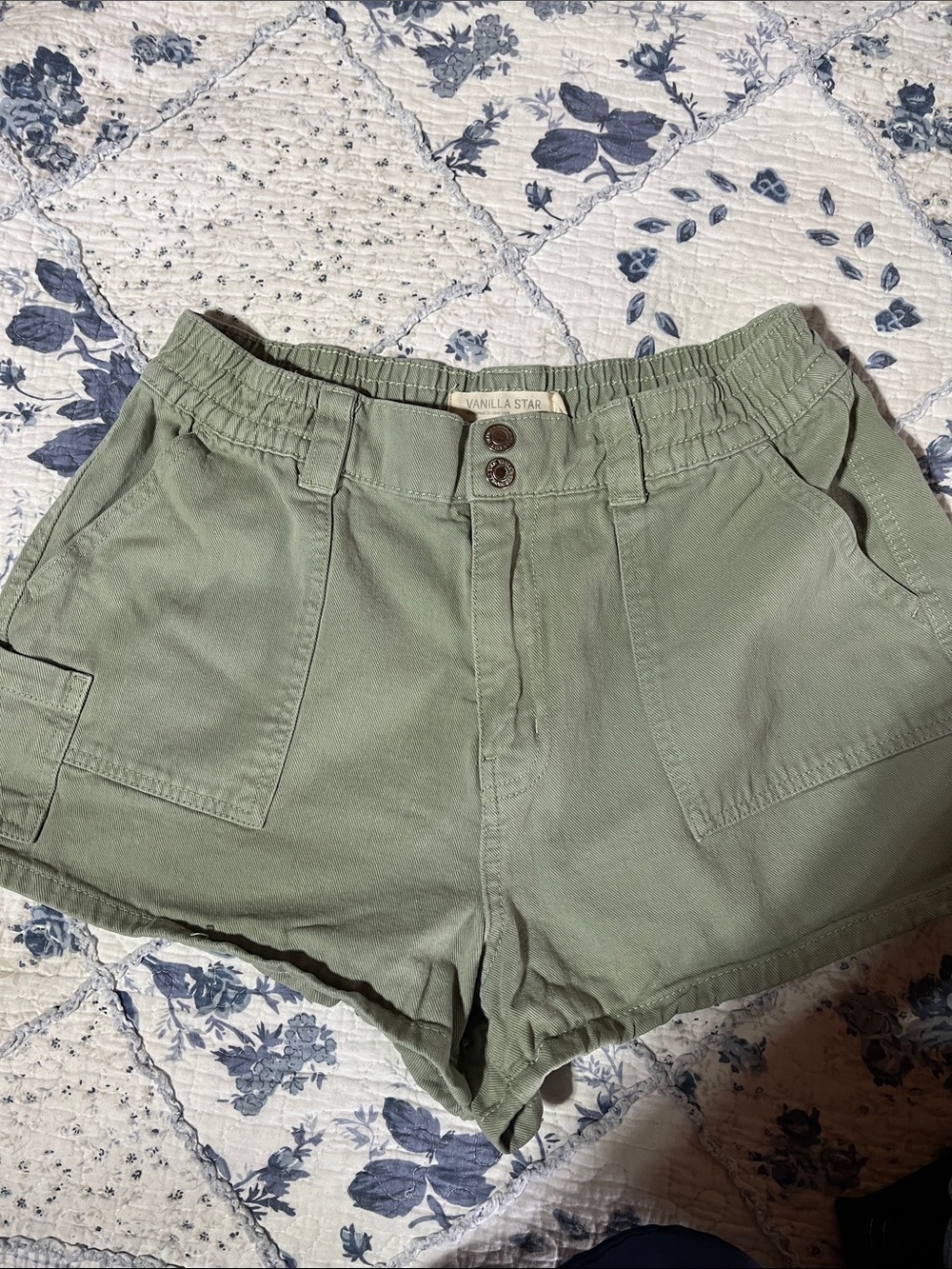 Vanilla Star Sage Green Cargo Shorts
